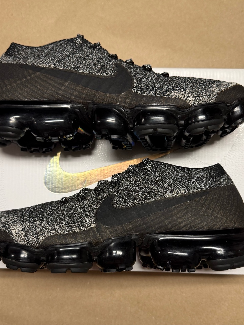 Nike Air Vapormax Oreo Men’s size 9 running shoes Rare!